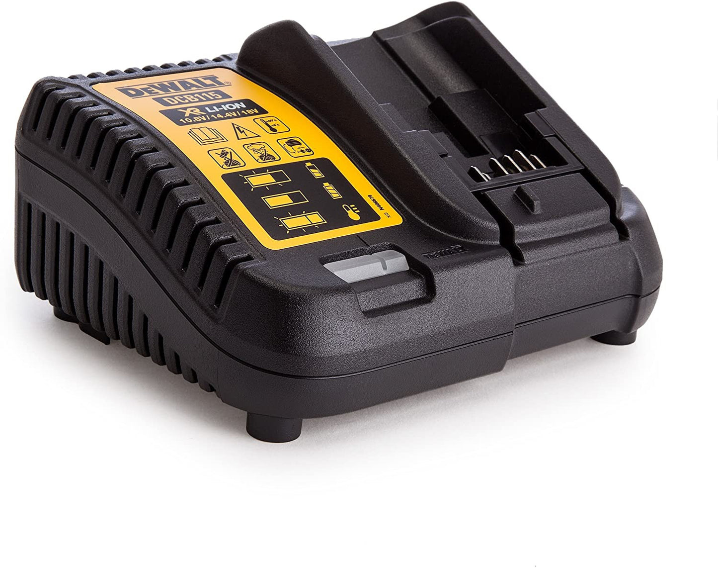 Atornillador de Impacto 18V XR sin escobillas 205Nm con 2 baterías 5Ah y maletín Dewalt DCF887P2