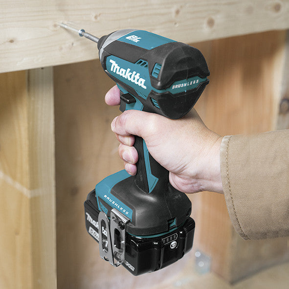 Kit Makita DHP486 Hammer Drill + DTD152Z Impact Screwdriver + 2bat 5Ah + charger + LXT600 DLX2488BL2 bag