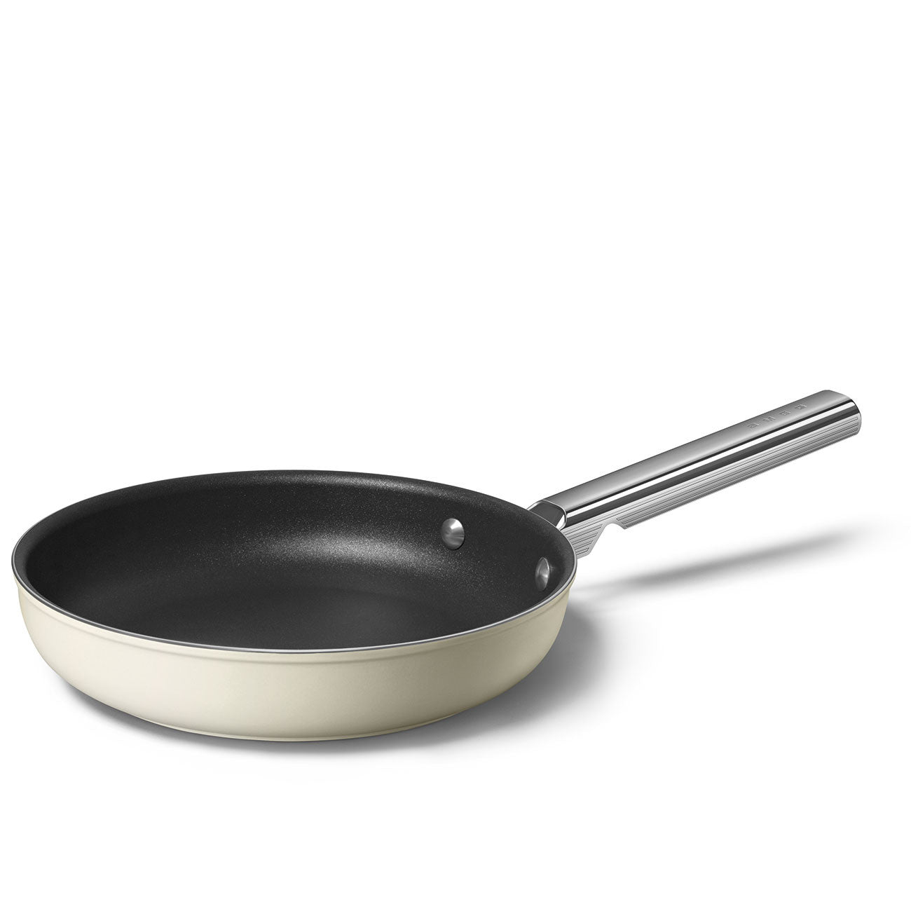 Set of 4 Smeg Matte Cream Non-Stick Frying Pans