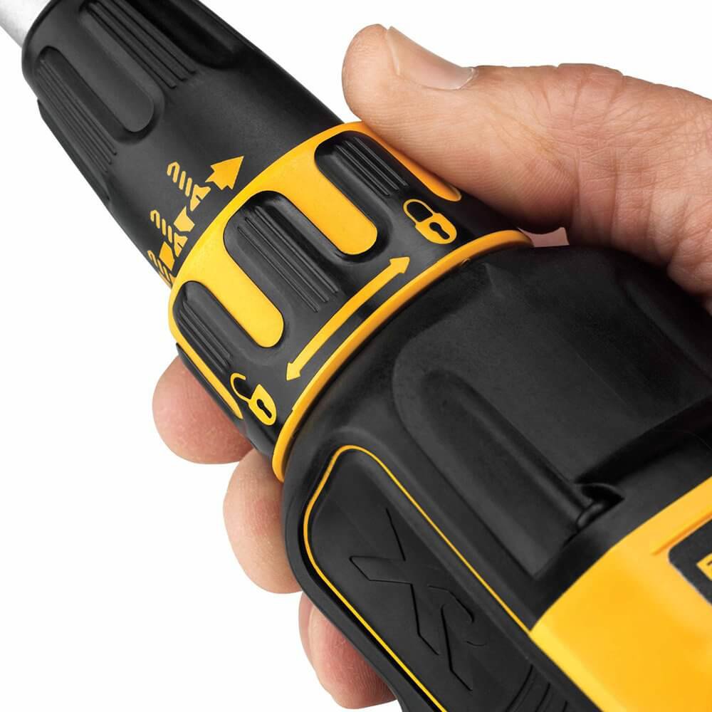 Dewalt DCF620D2 plasterboard screwdriver - 18v. 2 2.0 Ah batteries with case