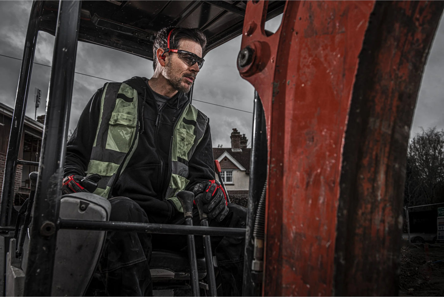 Gafas de seguridad con antivaho y antirayaduras Milwaukee