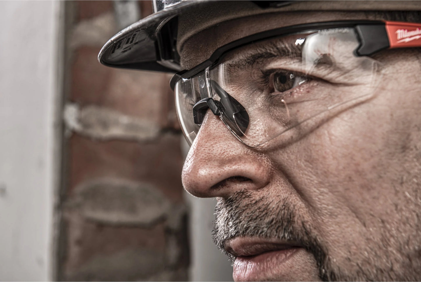 Milwaukee magnifying safety glasses