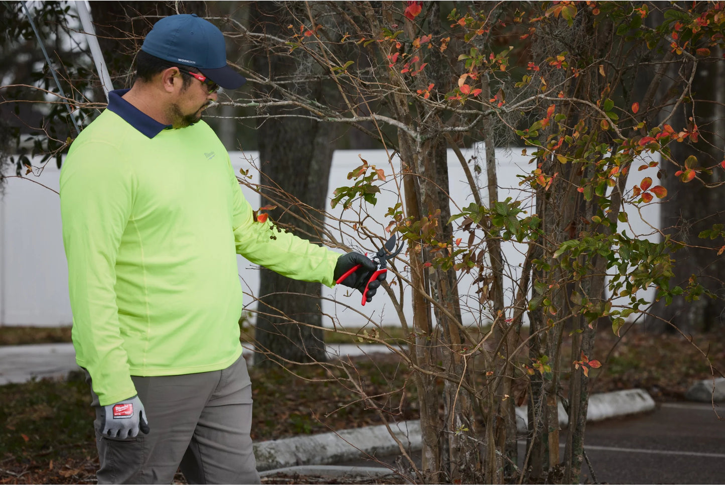 Milwaukee 25mm Bypass Pruning Shears with Holster