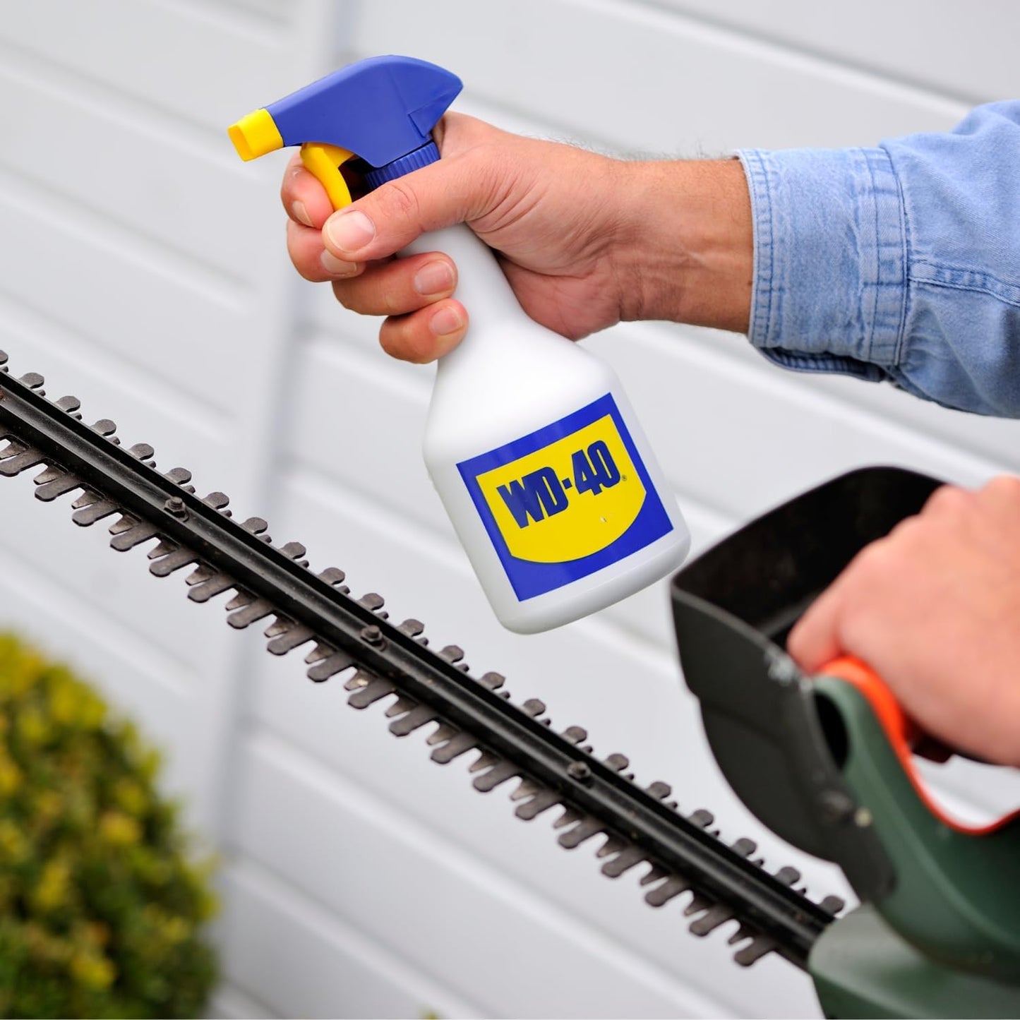 Multipurpose oil 5L can + WD-40 sprayer