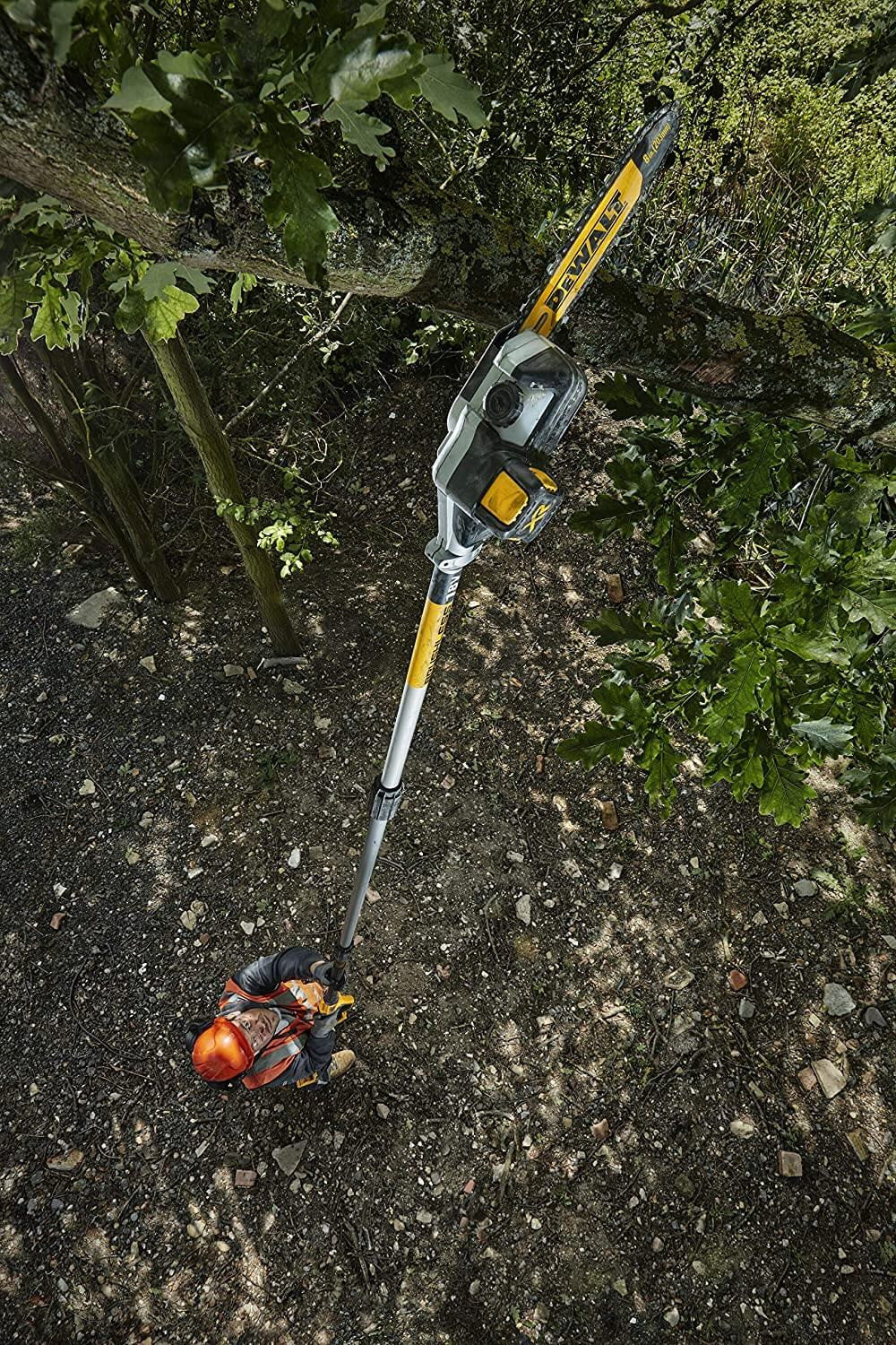 Podadora de Altura a batería 18V 450cm Dewalt DCMPS567N