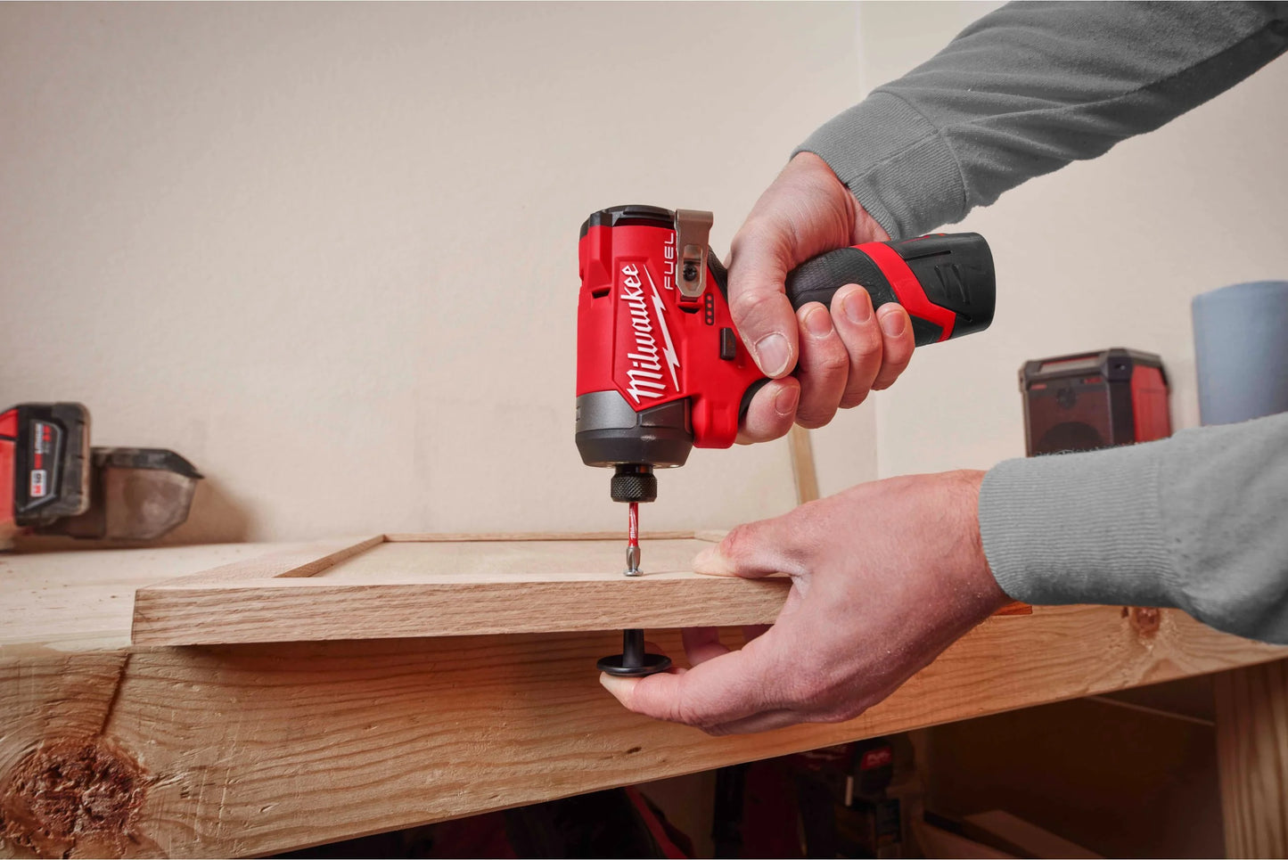 Milwaukee M12 FPP2A2-402X Power Pack: Impact Drill + Impact Driver + 2 × 4.0 Ah Batteries + Charger + Case
