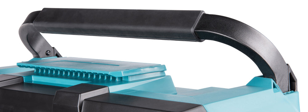 Makita P-91001 MAKTRAK Tool Box with Wheels