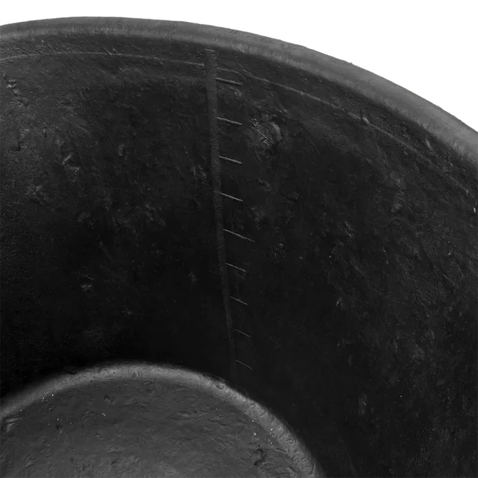 Cubo de caucho italino 10L con asa metálica Bellota BKC10BM